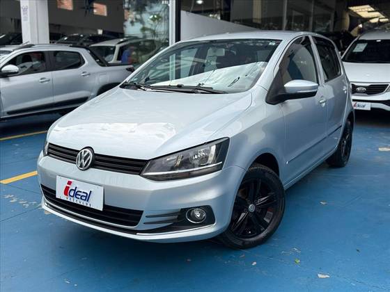 VOLKSWAGEN FOX 1.0 MI TRENDLINE 8V FLEX 4P MANUAL VOLKSWAGEN FOX 1.0 MI TRENDLINE 8V FLEX 4P MANUAL